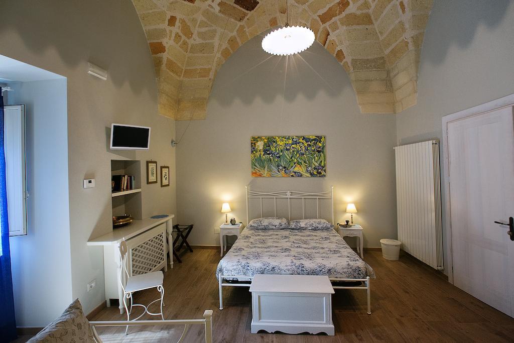 La Casa Di Alessio Bed & Breakfast Lecce Room photo