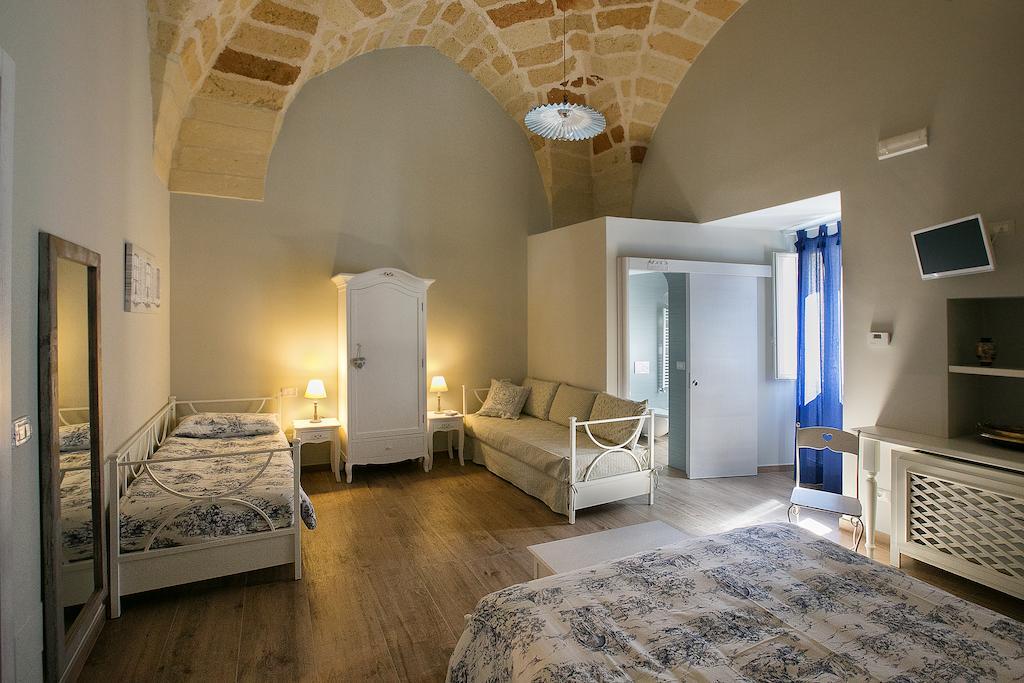 La Casa Di Alessio Bed & Breakfast Lecce Room photo